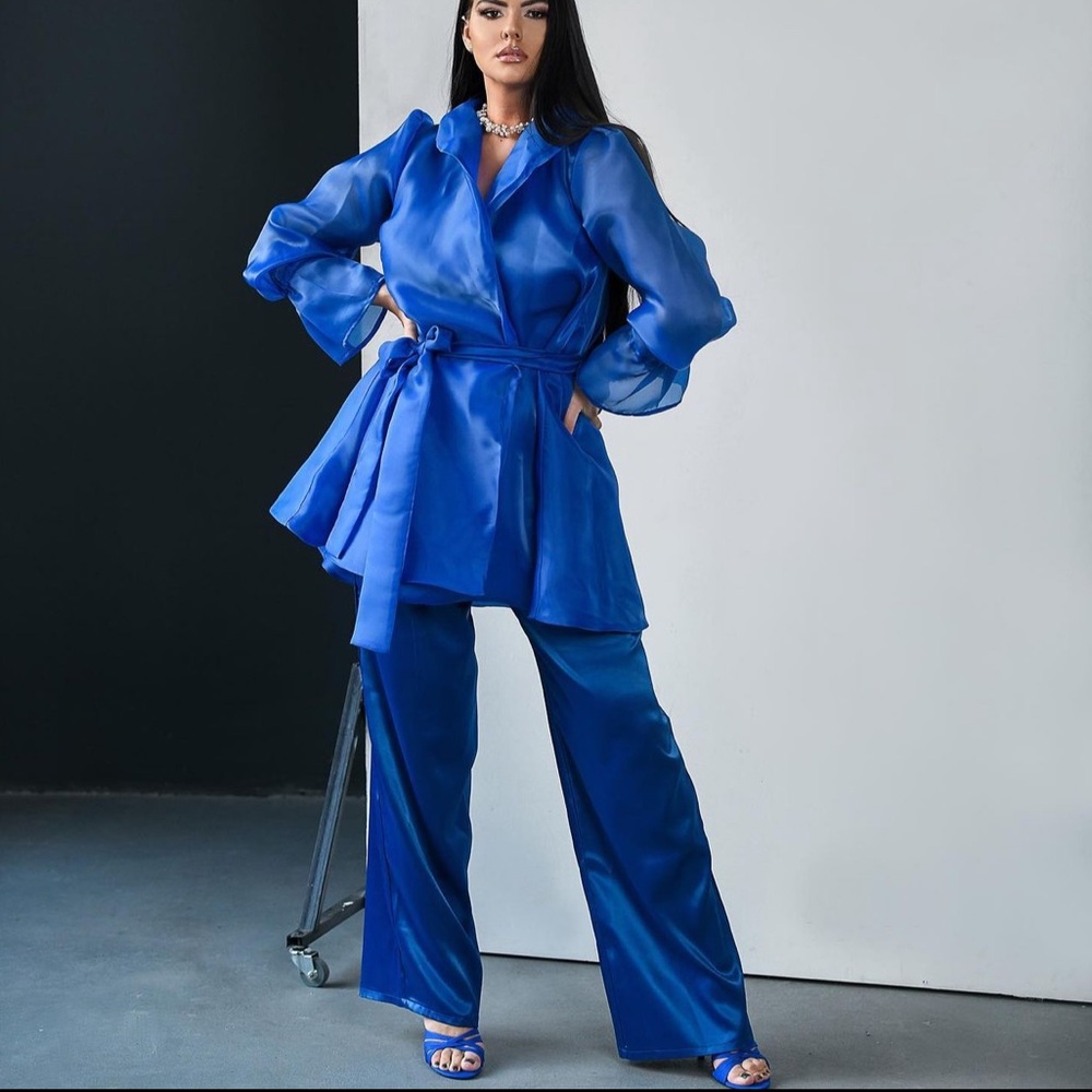 Beautiful Blue Suit 💙